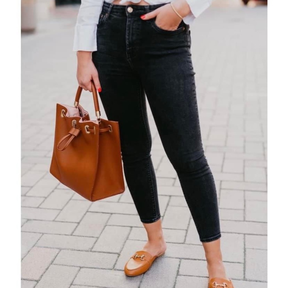 Rollasole Honey Buckle Shoes